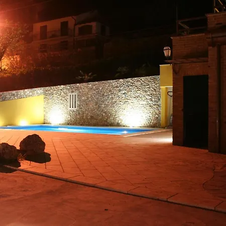 Rivierarent Pina Villa