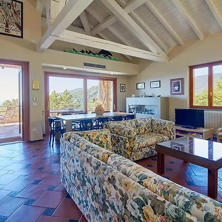 Villa Pina *