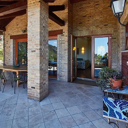 Pina Villa Magliolo